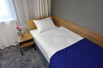 Фото номера Просторный одноместный номер Отель Hotel Centrum г. Болеславец 4