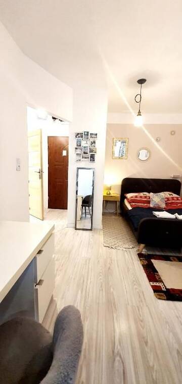 Фото номера Апартаменты с балконом Апартаменты Apartamenty przy Ratuszu г. Болеславец 28